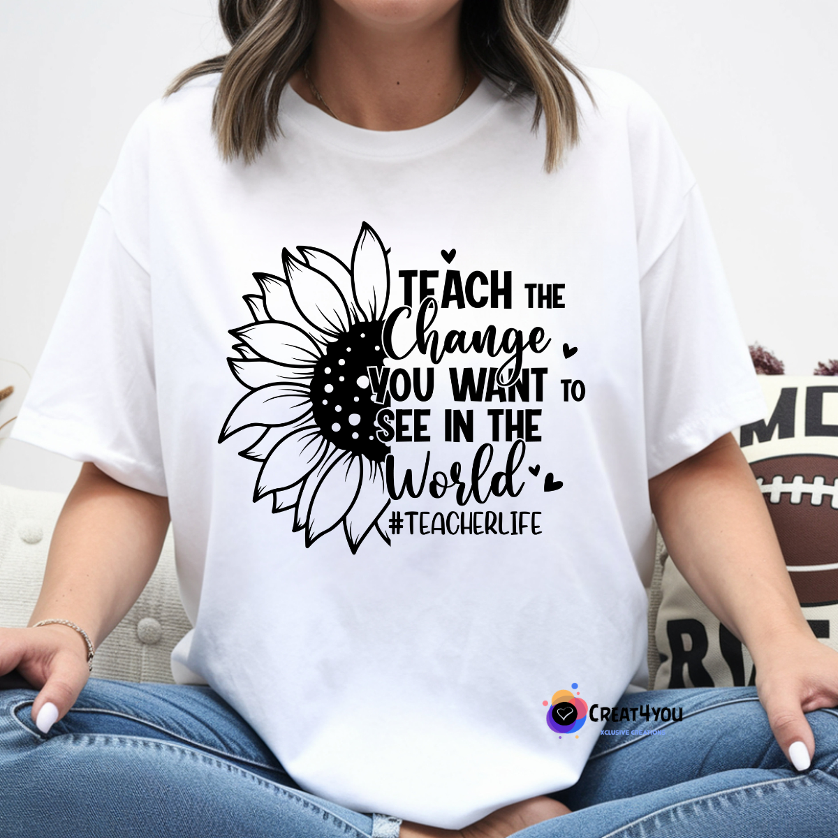 T-Shirt Professora 👩‍🎓 Teach the Change – Presente Personalizado